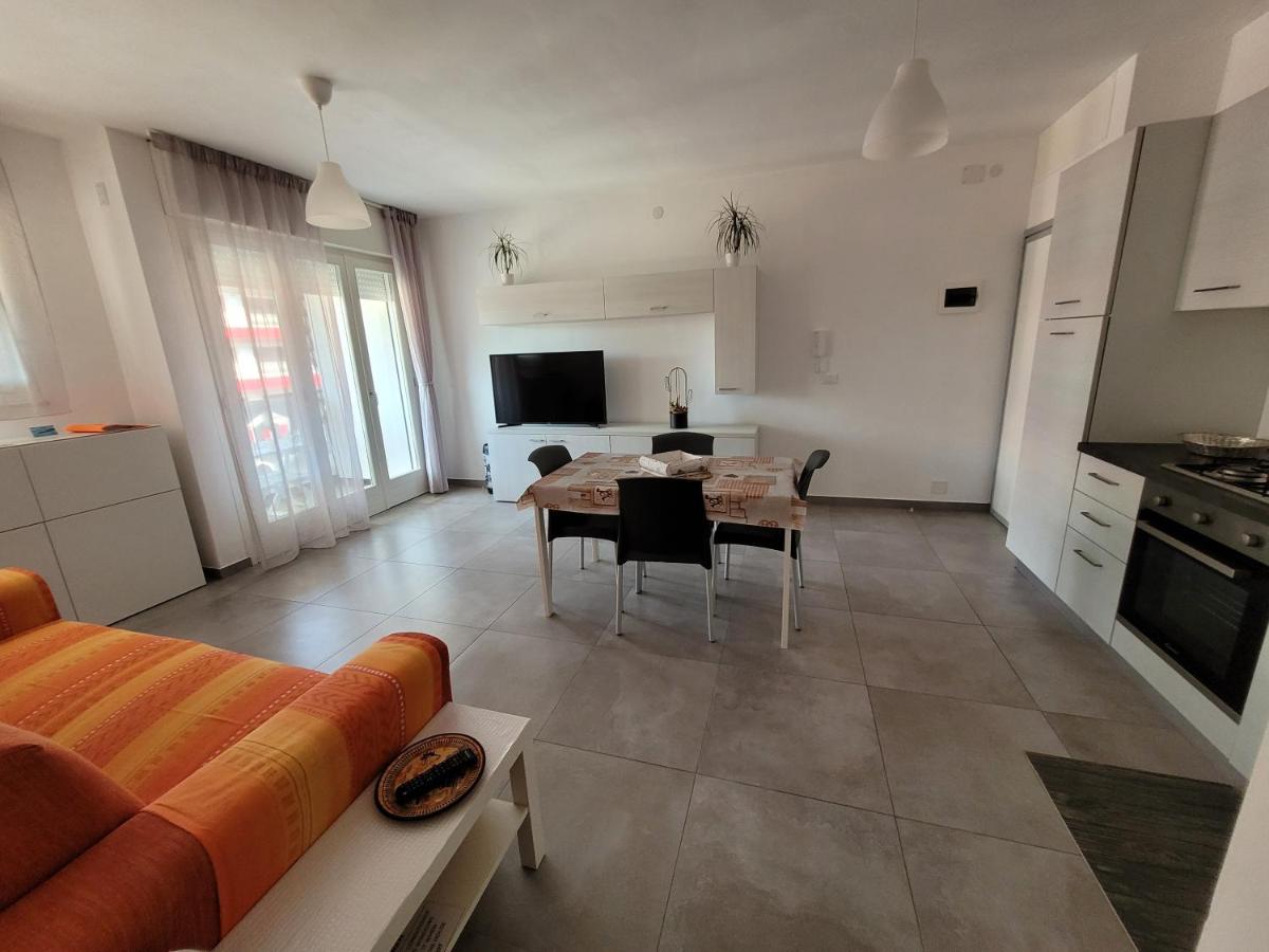 Ferienwohnung Rosato Mum Lignano Sabbiadoro Exterior foto
