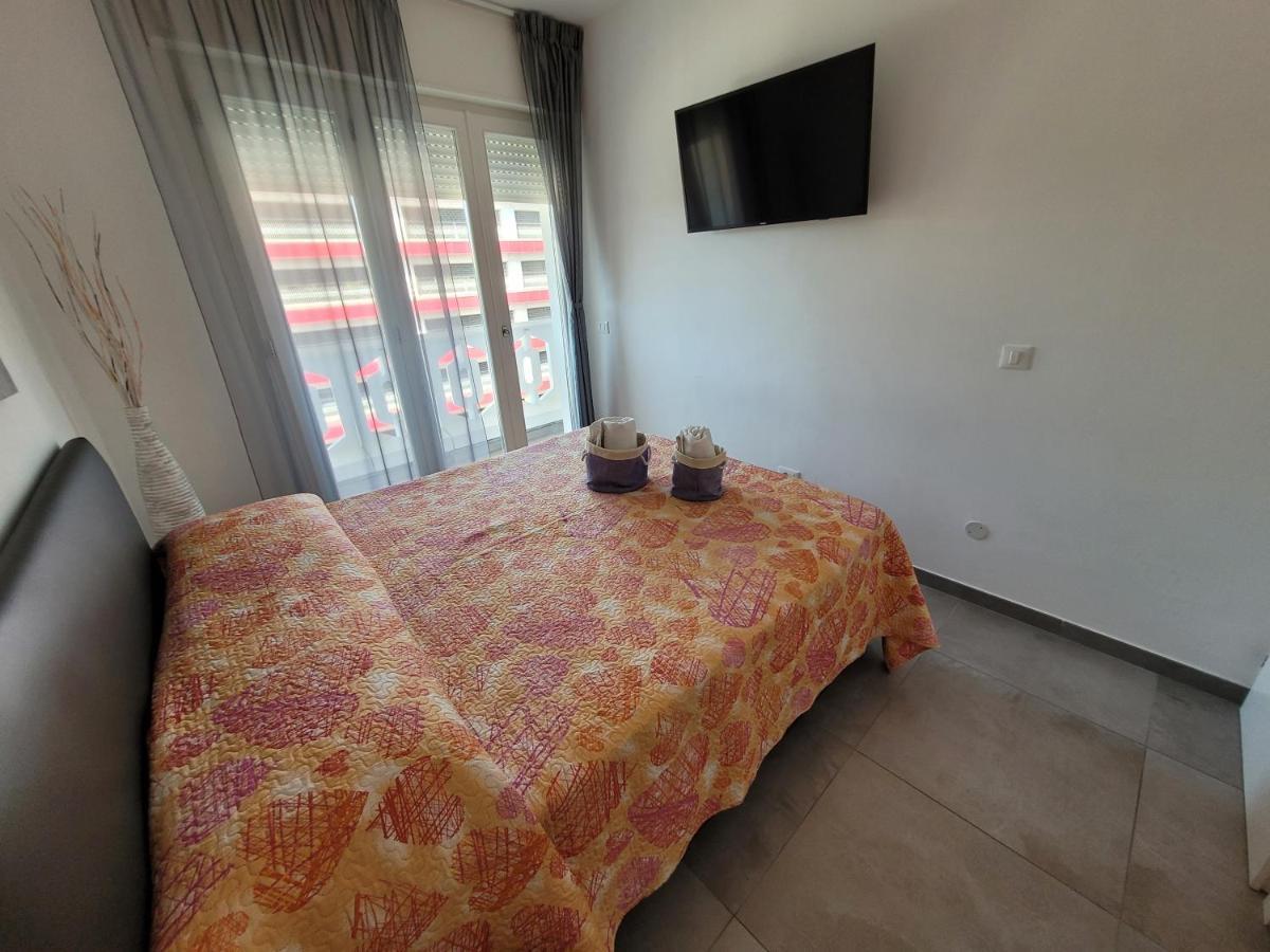 Ferienwohnung Rosato Mum Lignano Sabbiadoro Exterior foto